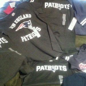 patriots tee shirts and hoodies..